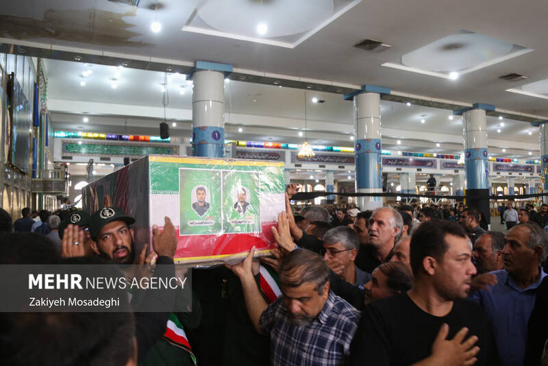 تشییع پیکر مطهر شهدای حملات رژیم صهیونیستی در کرمان