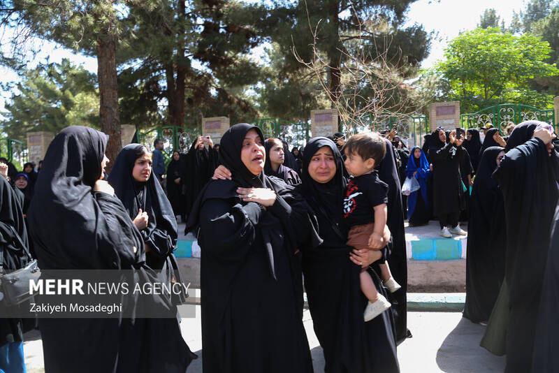 تشییع پیکر مطهر شهدای حملات رژیم صهیونیستی در کرمان