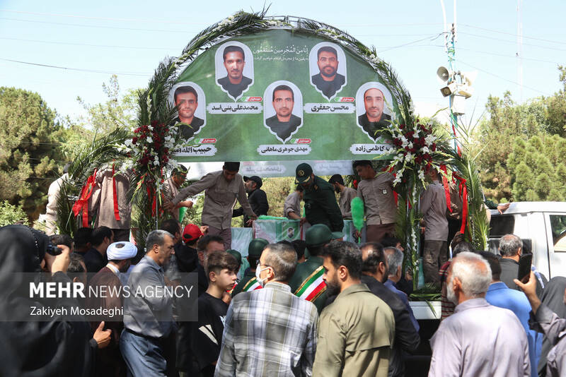 تشییع پیکر مطهر شهدای حملات رژیم صهیونیستی در کرمان
