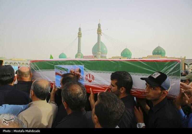 وداع باشکوه مردم قم با شهید مبارزه با صهیونیستها + عکس 31