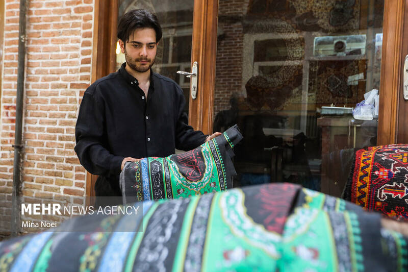 سیاه پوش شدن بازار تاریخی تبریز