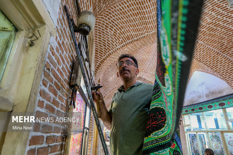 سیاه پوش شدن بازار تاریخی تبریز