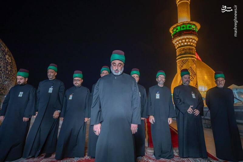 عکس/ مراسم تعویض پرچم حرمین کربلا در شب اول محرم ۱۴۴۶ ه.ق