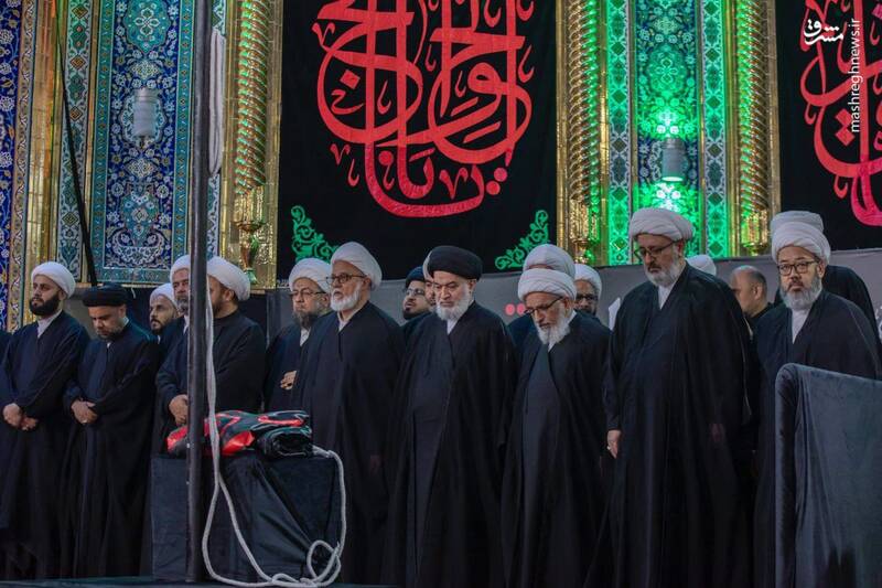 عکس/ مراسم تعویض پرچم حرمین کربلا در شب اول محرم ۱۴۴۶ ه.ق