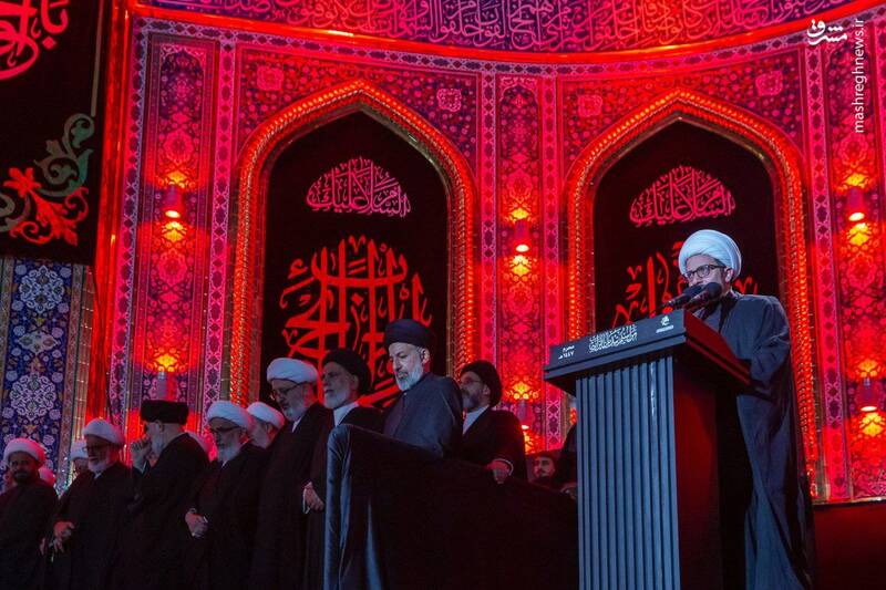 عکس/ مراسم تعویض پرچم حرمین کربلا در شب اول محرم ۱۴۴۶ ه.ق