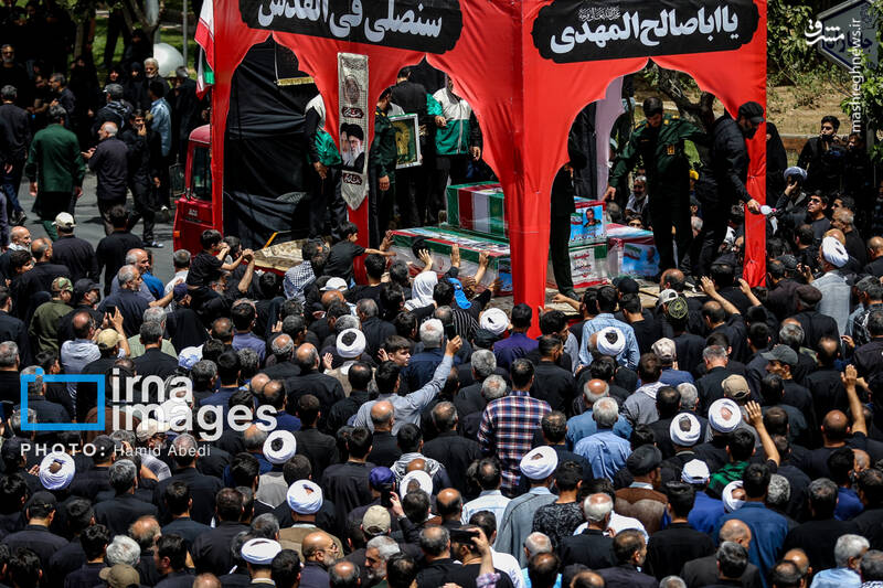 عکس/تشییع پیکر شهدای حملات رژیم صهیونیستی در قم