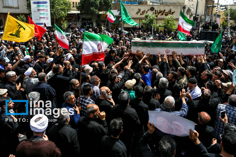 عکس/تشییع پیکر شهدای حملات رژیم صهیونیستی در قم