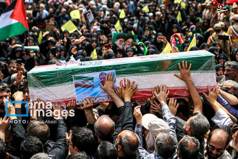 عکس/تشییع پیکر شهدای حملات رژیم صهیونیستی در قم