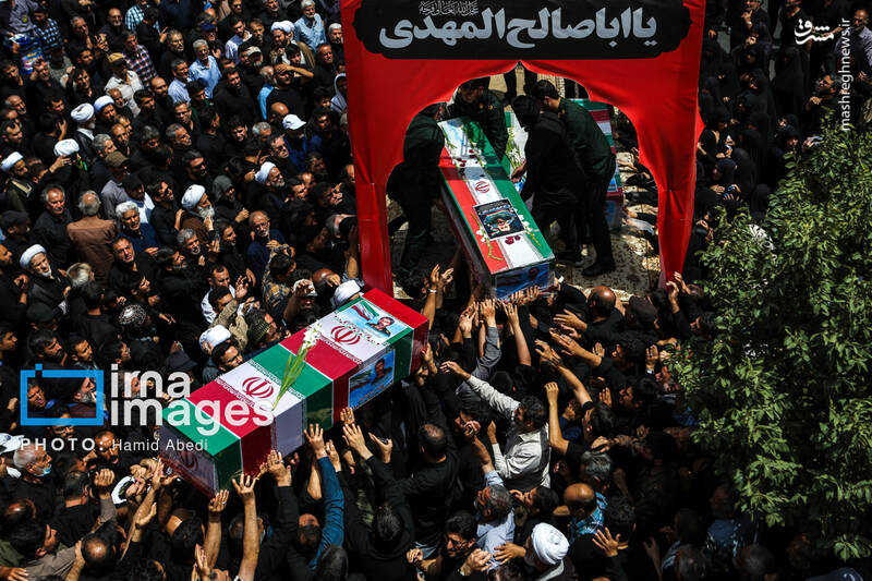 عکس/تشییع پیکر شهدای حملات رژیم صهیونیستی در قم