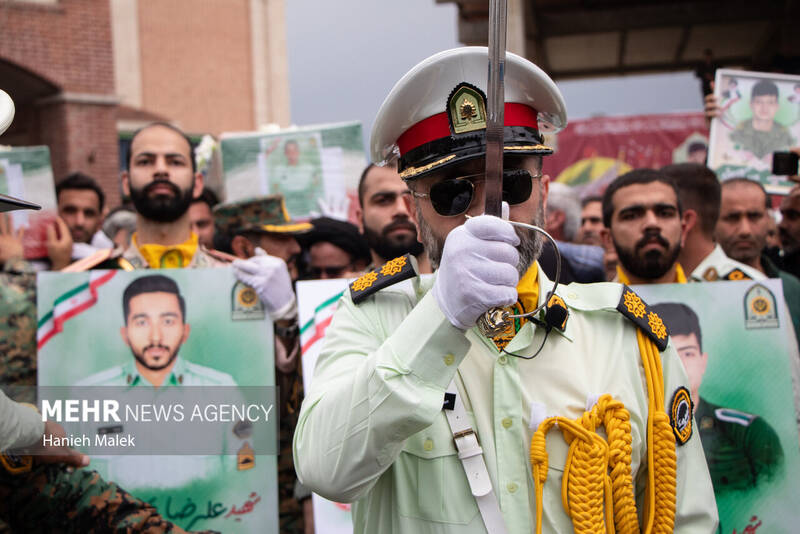 تشییع پیکر پاک سه شهید نیروی انتظامی درگرگان