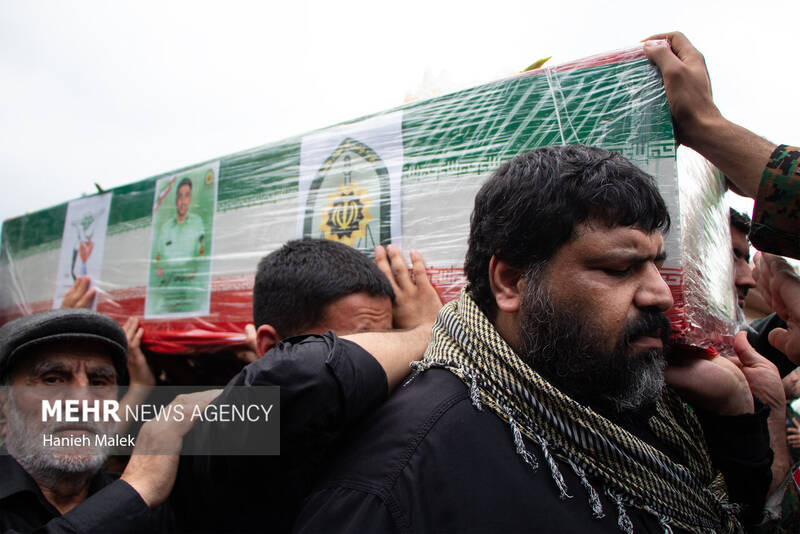 تشییع پیکر پاک سه شهید نیروی انتظامی درگرگان