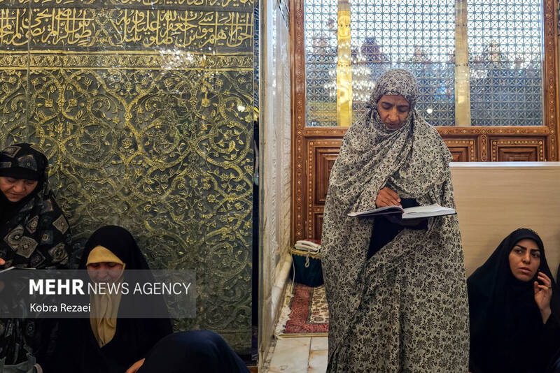 بارگاه منور امام رضا(ع) در نخستین روز از ماه محرم