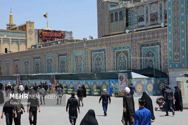 بارگاه منور امام رضا(ع) در نخستین روز از ماه محرم3