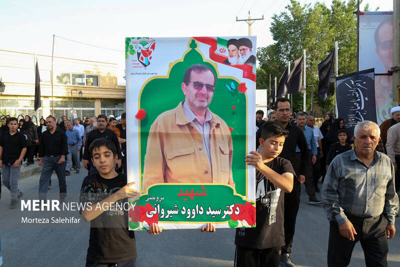 تشییع پیکر شهید دکتر «داوود شیروانی» پزشک زندان اوین