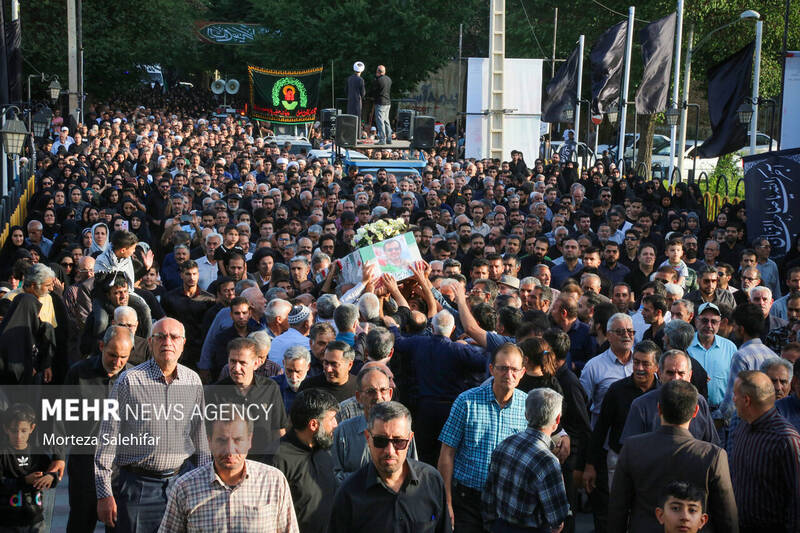 تشییع پیکر شهید دکتر «داوود شیروانی» پزشک زندان اوین