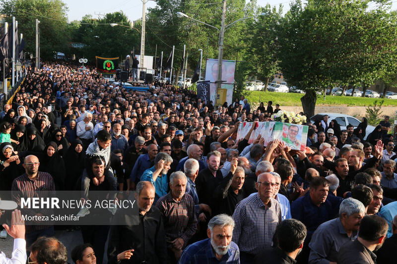 تشییع پیکر شهید دکتر «داوود شیروانی» پزشک زندان اوین