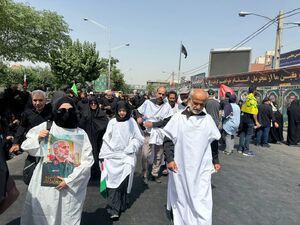 حضور کفن‌پوشان در مراسم تشییع شهدای اقتدار