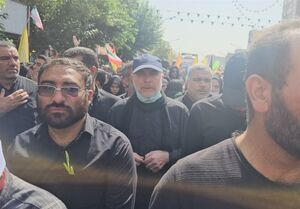 قالیباف در مراسم تشییع پیکر شهدای اقتدار حضور یافت