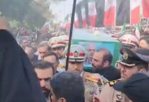 فیلم/ تشییع پیکر سپهبد شهید باقری در قطعه ۲۴ گلزار شهدا