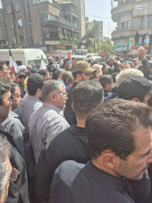 عکس / حضور شخصیتها در مراسم تشییع شهدای اقتدار ایران 10