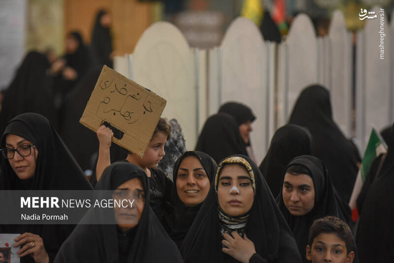 عکس/ تدفین شهید طهرانچی در حرم حضرت عبدالعظیم حسنی(ع)