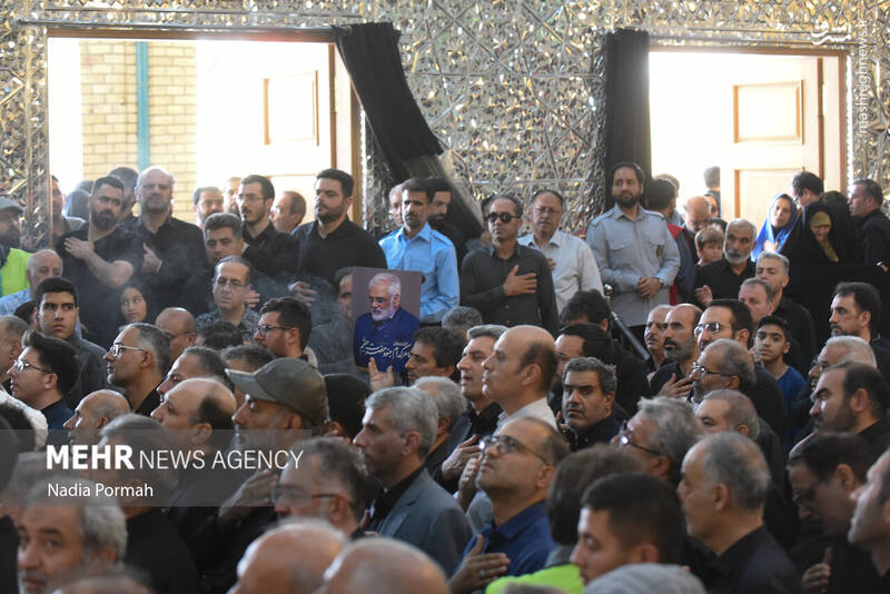 عکس/ تدفین شهید طهرانچی در حرم حضرت عبدالعظیم حسنی(ع)