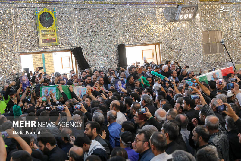 عکس/ تدفین شهید طهرانچی در حرم حضرت عبدالعظیم حسنی(ع)