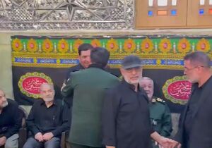 فیلم/ حضور مخبر و سردار حسن زاده در مراسم تدفین شهید سلامی