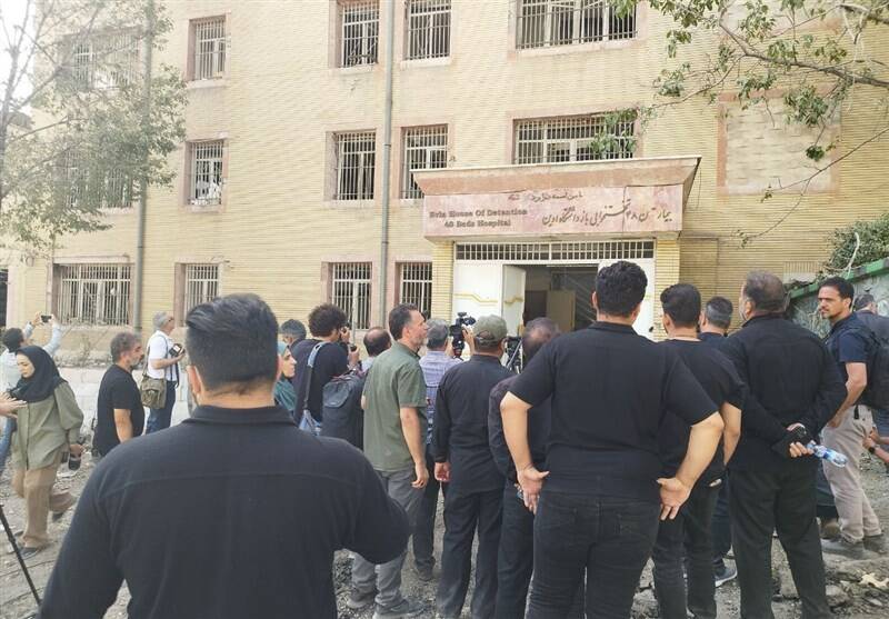 زندان،حمله،اوين،بازديد،خبرنگاران،رژيم،تروريستي،حضور،ملاقات
