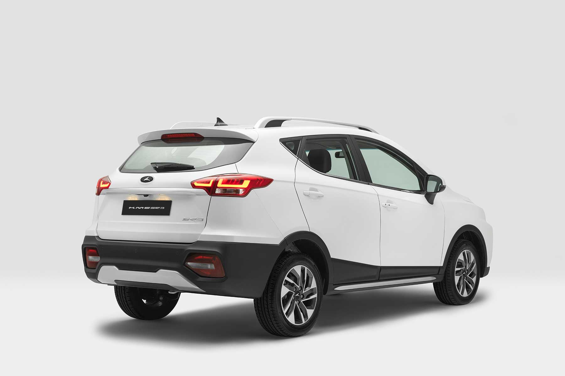 شرایط فروش جدید کرمان موتور از ۹ تیر آغاز شد؛ عرضه SR3 و T8 با شرایط اقساطی متنوع