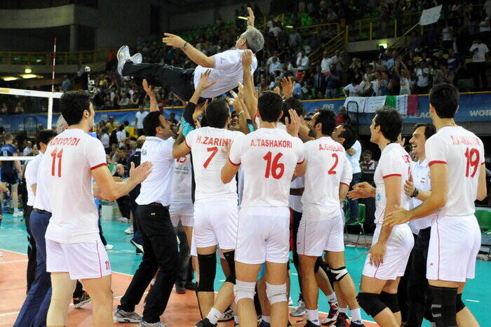 کپیبرداری پیاتزا از روی دست ولاسکو 2