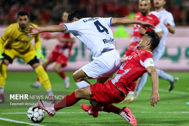 پرسپوليس،باشگاه،باقري،سرمربي،فسخ،نيمكت،كريم