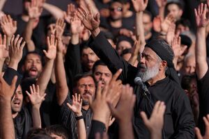 صوت/ شب ششم محرم ۱۴۰۴ با نوای حاج محمود کریمی