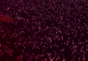 فیلم/ عزاداری پرشور عراقی‌ها در حرم امام حسین(ع)