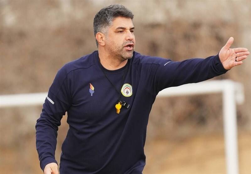 نیمکت لیگ برتریها؛ بلاتکلیفی پرسپولیس و 3 تیم دیگر 16