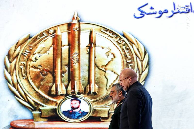 عکس / دیدار قالیباف با شهید حاجیزاده در مراسم سالگرد طهرانی مقدم 4