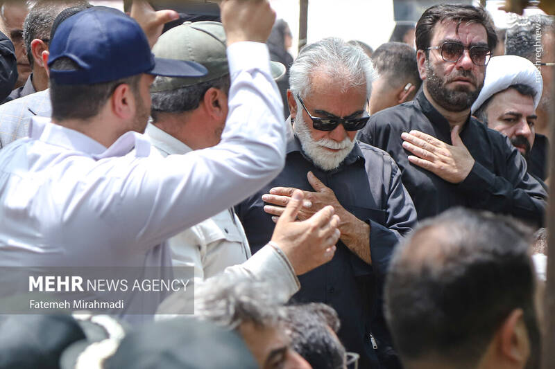 عکس/ تشییع پیکر مطهر شهیدان حملات رژیم صهیونیستی به ایران