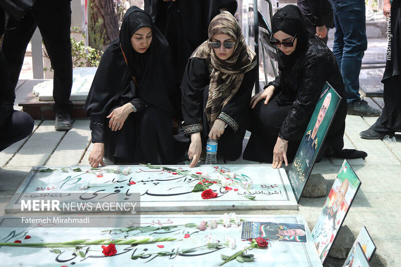 عکس/ تشییع پیکر مطهر شهیدان حملات رژیم صهیونیستی به ایران