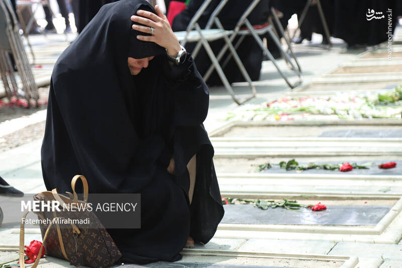 عکس/ تشییع پیکر مطهر شهیدان حملات رژیم صهیونیستی به ایران