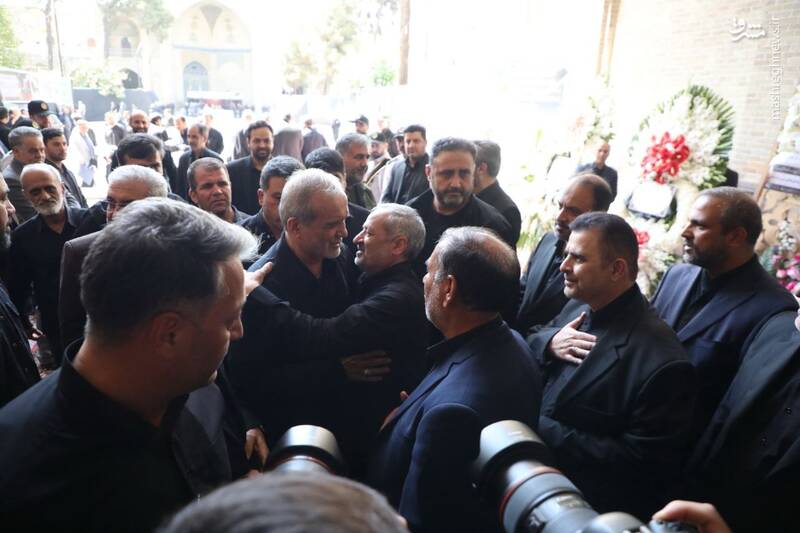 عکس/ حضور قالیباف و پزشکیان در مراسم بزرگداشت سرلشکر شهید کاظمی