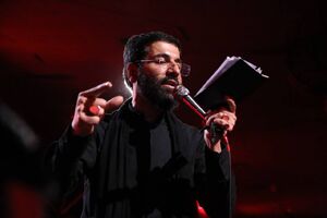 صوت/ شب پنجم محرم ۱۴۰۴ با نوای حسین سیب سرخی