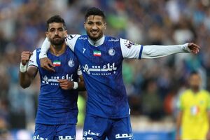 مهاجم سابق استقلال طلب 6 میلیاردی را بخشید