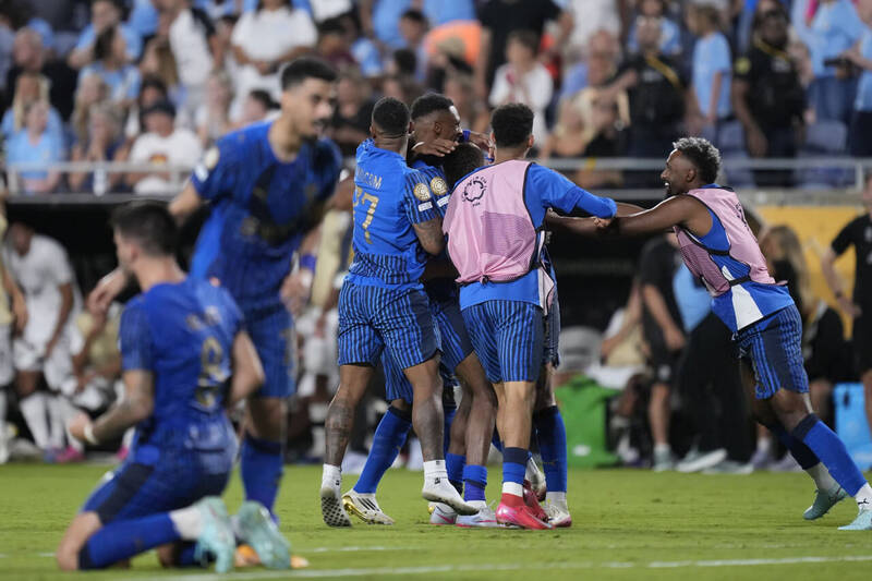 شاهکار تاریخی الهلال در آمریکا؛ حالا کسی جرات ندارد عربستان را نقد کند! 12