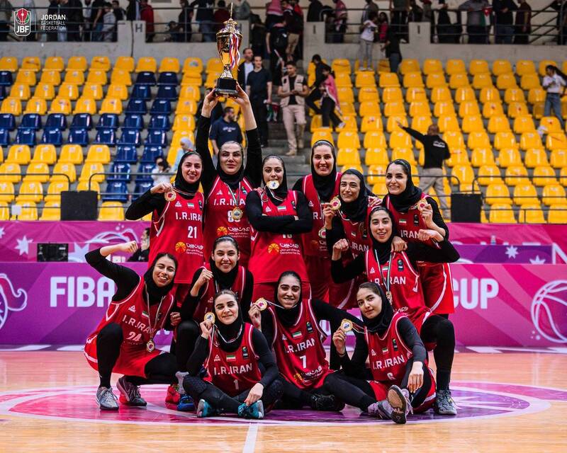 شرایط تیم ملی بسکتبال زنان قبل و بعد از جنگ؛ تمرین سخت برای کار سخت