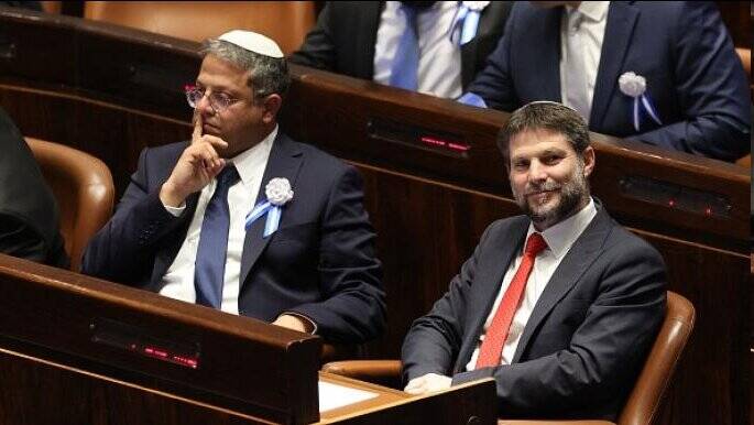 آغاز اعتراضات سراسری در سرزمینهای اشغالی/ ایجاد اخلال در اتوبونها و درگیری پلیس با معترضان +عکس و فیلم