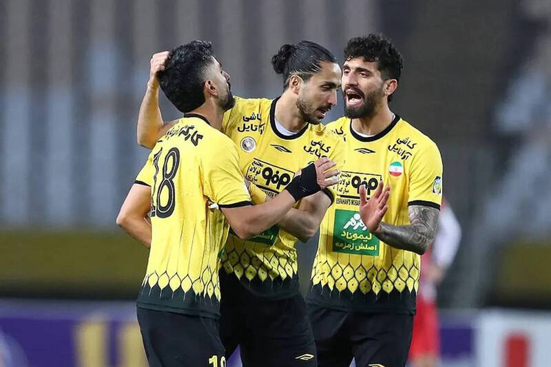 استقلال،ليگ،سپاهان،فصل،قهرماني،تيم،دوره،حيدري،پيوست،جام،پيرا ...