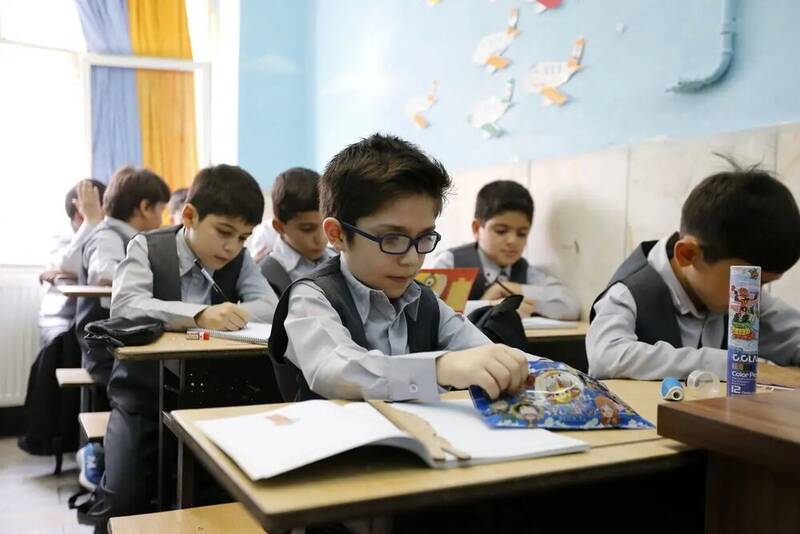 مدارس،شهريه،مدرسه،دولتي،پرداخت،غيرانتفاعي،غيردولتي،ثبت،دخترش ...