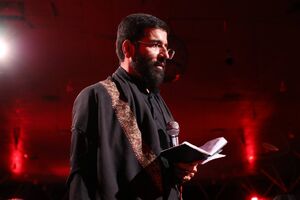 صوت/ شب ششم محرم ۱۴۰۴ با نوای حسین سیب سرخی