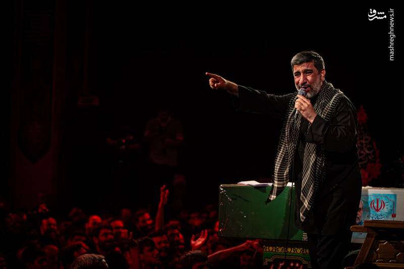 عکس/ حضور پیکر شهید ایزدی در هفتمین شب محرم در هیئت فاطمیون قم