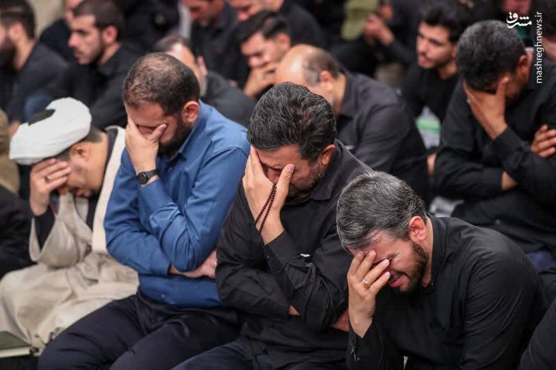 مراسم عزاداری شب هشتم محرم در حسینیه امام خمینی(ره) + عکس و فیلم